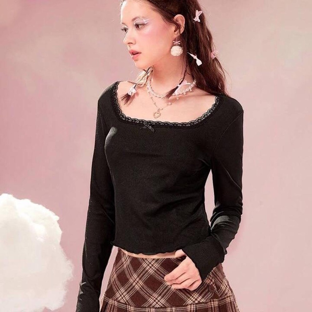 Solid Contrast Lace Ribbed Tee Black Size S or US 4